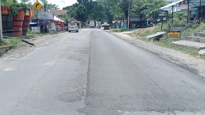 Perlancar Arus Mudik, Pemprov Sulsel Terus Perbaiki Jalan