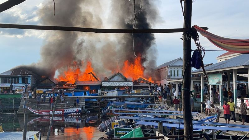  Kebakaran di Kawasan Dermaga Selapan OKI, Puluhan KK Kehilangan Tempat Tinggal