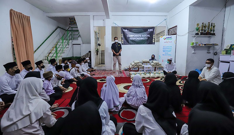 MNC Peduli-MNC Bank Bagikan Sembako dan Buka Puasa bersama Anak Yatim - Bagian 3