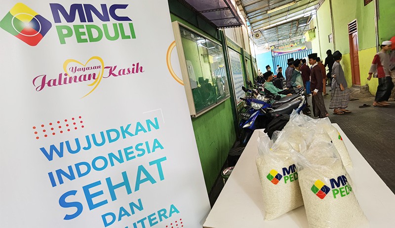 MNC Peduli Bagikan Beras kepada Ponpes dan Panti Asuhan Terbuka Gratis Al Isyraq - Bagian 4