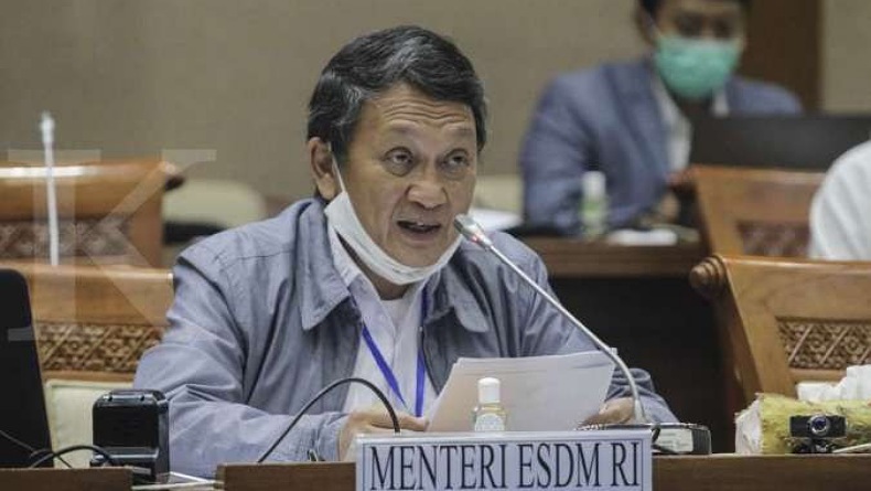 Menteri ESDM Sebut Indonesia Terancam Defisit Stok Batu Bara gegara Harga Tinggi