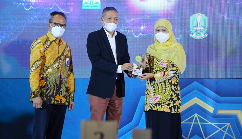 Provinsi Jatim Raih 3 Penghargaan di Ajang Anugerah Adinata Syariah 2022