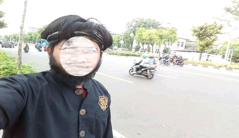 title Pengeroyok Ade Armando Serahkan Diri ke Polres Sukabumi, Akan Diperiksa di Jakarta Pengeroyok Ade Armando Serahkan Diri ke Polres Sukabumi, Akan Diperiksa di Jakarta