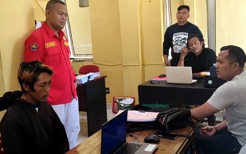  Bikin Malu Anak, Bapak Ini Masuk Masjid Cabuli Perempuan yang Sedang Sujud Sholat Subuh