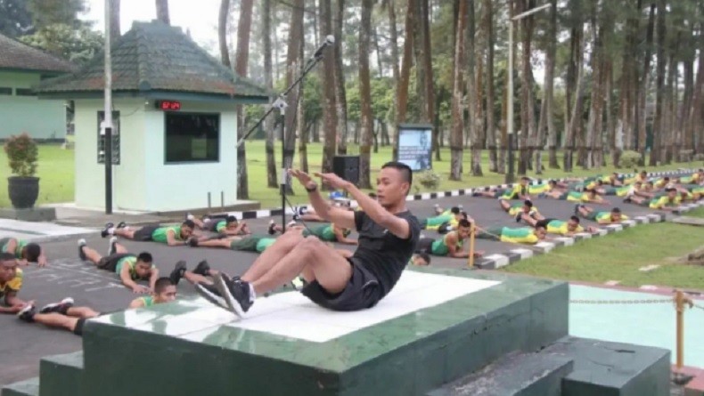 Perkuat Otot, Prajurit Yonif Raider 502 Kostrad Senam Spartan Komando 