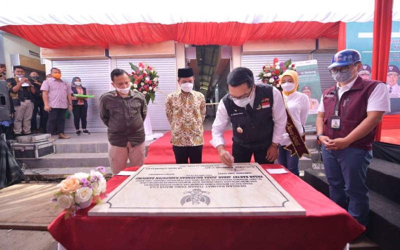 title Resmikan Pasar Rakyat Baleendah Bandung, Ini Harapan Ridwan Kamil Resmikan Pasar Rakyat Baleendah Bandung, Ini Harapan Ridwan Kamil