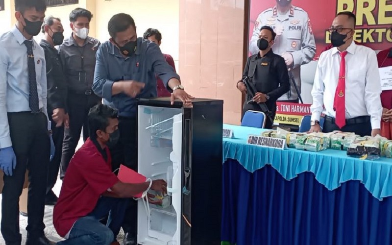 Geledah Truk Ekspedisi di Jalintim, Polda Sumsel Temukan 10 Kg Sabu Asal Riau