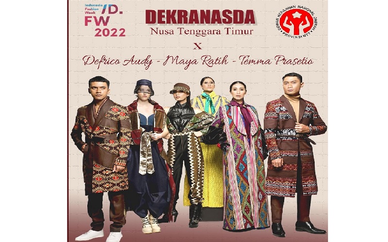 14 Desainer NTT Pamerkan Mode Busana Bermotif Tenun di Ajang Indonesia Fashion Week 2022 