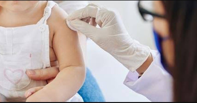 MNC Peduli dan RS St. Carolus Ingatkan Pentingnya Imunisasi untuk Anak