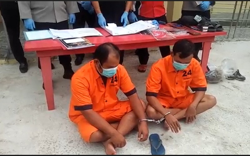 title Terungkap, Pembacokan Pasutri di Pemulutan Dipicu Dendam terkait Pilkades, Pelaku 2 Beraudara Terungkap, Pembacokan Pasutri di Pemulutan Dipicu Dendam terkait Pilkades, Pelaku 2 Beraudara