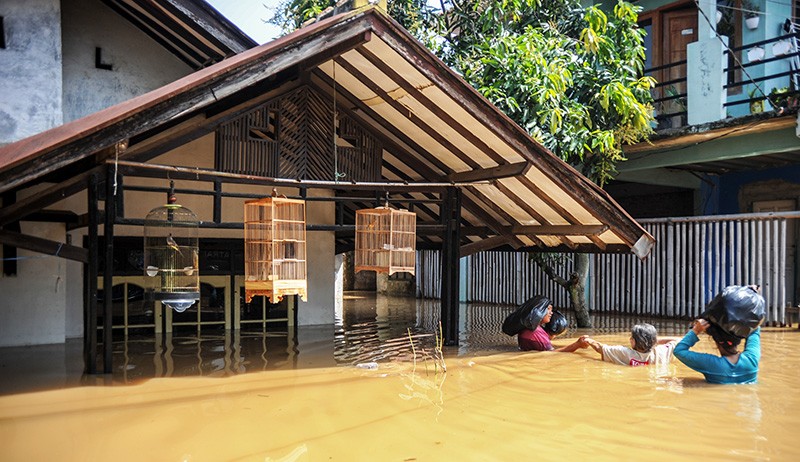 Sungai Citarum Meluap, Ribuan Jiwa di 13 RW Desa Dayeuhkolot Terdampak Banjir - Bagian 1