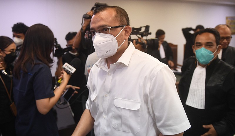 Ekspresi Ferdinand Hutahaean Divonis 5 Bulan Penjara Kasus Penistaan Agama - Bagian 3