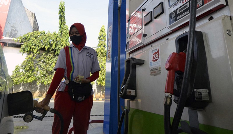 Ekonom UGM Minta Pemerintah Tidak Naikkan Harga Pertalite dan Tarif Listrik, Ini Alasannya