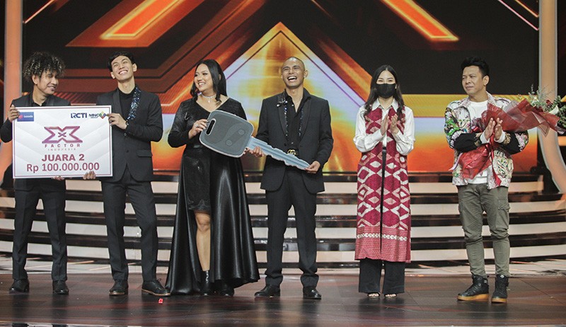 Momen Wamenparekraf Angela Tanoesoedibjo Serahkan Hadiah kepada 2nd Chance - Bagian 1