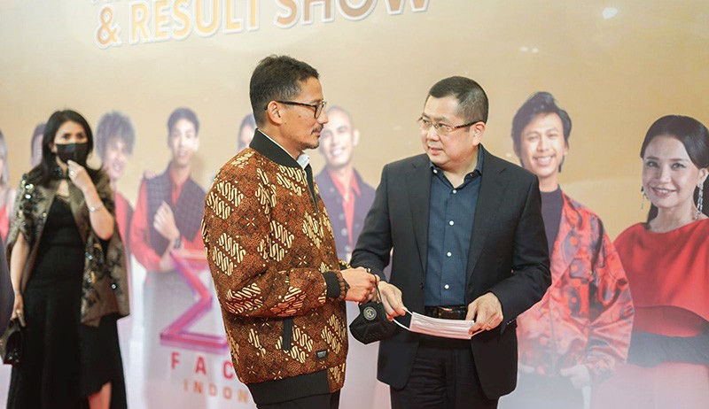 Menparekraf Sandiaga Uno Serahkan Hadiah kepada Juara X Factor Indonesia - Bagian 2