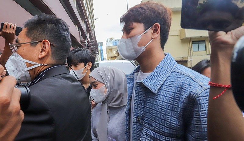 Terima Uang Sekoper dari DNA Pro, Lesti Kejora-Rizky Billar Diperiksa Bareskrim - Bagian 2