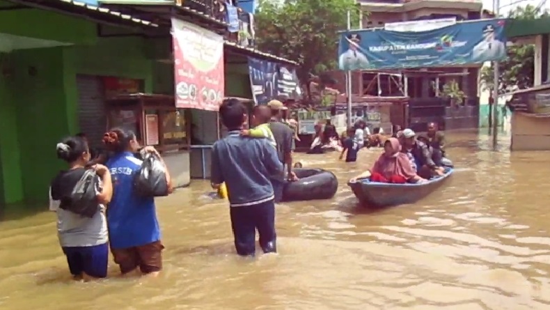 Total 3.000 Rumah di Dayeuhkolot Bandung Terendam Banjir Luapan Sungai Citarum 