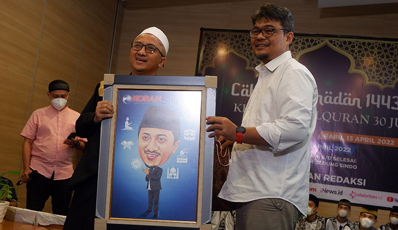Momen Ustaz Yusuf Mansur Berikan Tausiyah Ramadan di Gedung SINDO - Bagian 3