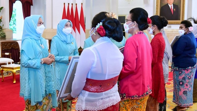 Peringatan Hari Kartini, Iriana Beri Penghargaan kepada Perempuan asal Bitung