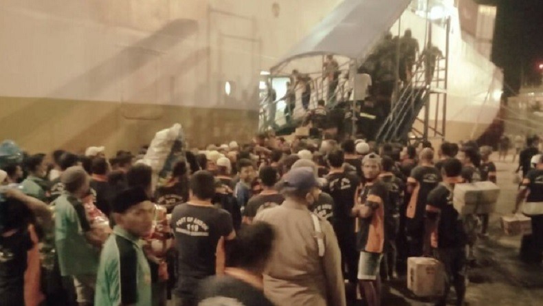 Pengamanan Arus Mudik Lebaran KPYS, Penumpang Kapal Diperiksa Surat Tes Rapid Antigen