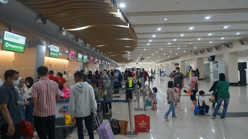 Mudik Lebaran, Penumpang Berangkat dari Bandara Sam Ratulangi Manado Mulai Meningkat