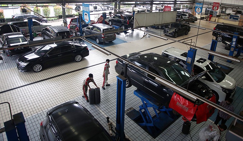 Jelang Mudik Lebaran 2022, Bengkel Ini Layani Perawatan hingga 50 Mobil per Hari - Bagian 1