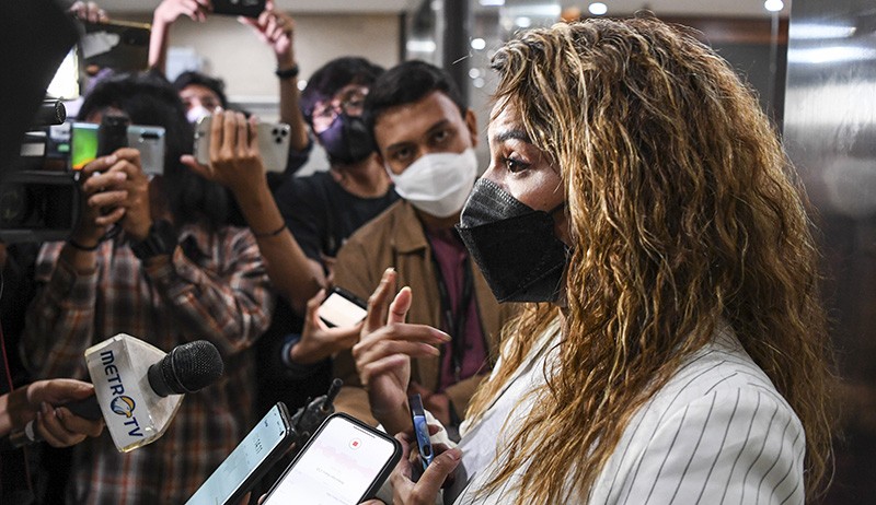 Saksi Kasus DNA Pro, Penyanyi Nowela Diperiksa Bareskrim Polri - Bagian 2