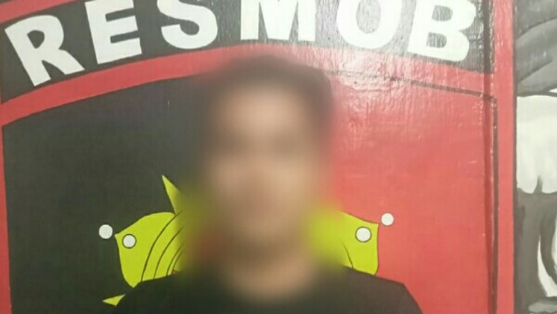 title Dipicu Dendam, Warga Bitung Aniaya Tetangga hingga Tangan Nyaris Putus usai Tangkis Parang Dipicu Dendam, Warga Bitung Aniaya Tetangga hingga Tangan Nyaris Putus usai Tangkis Parang