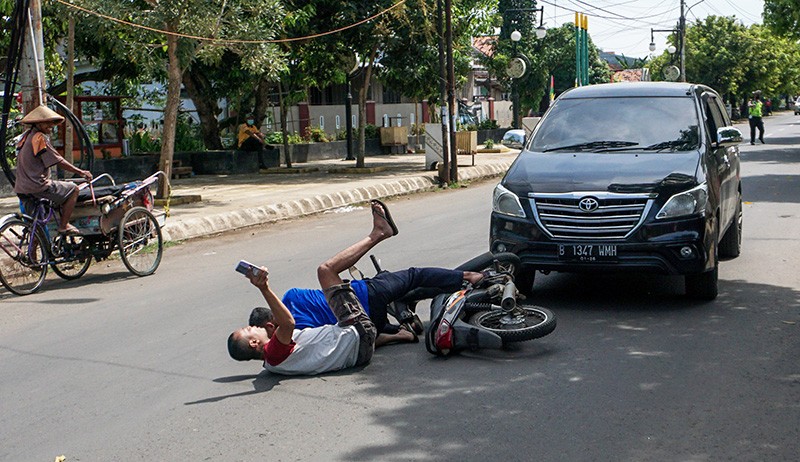 Simulasi Penanganan Korban Kecelakaan Lalu Lintas  - Bagian 2