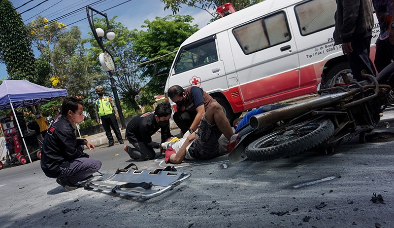 Simulasi Penanganan Korban Kecelakaan Lalu Lintas  - Bagian 1