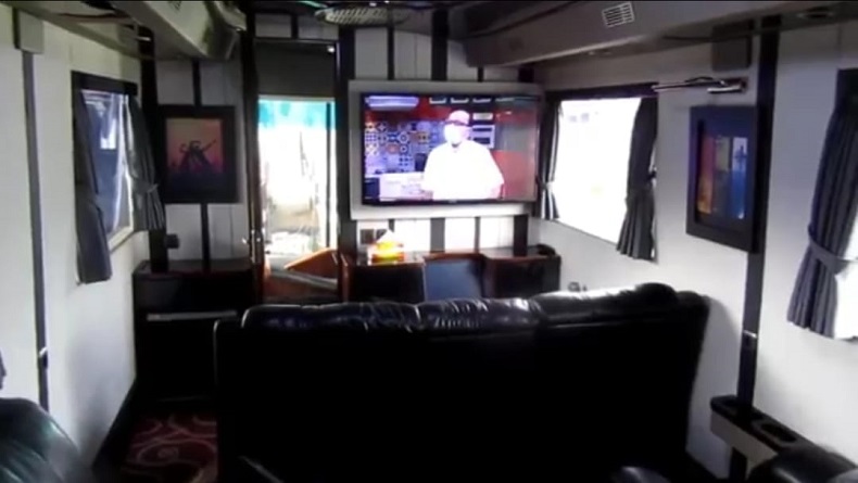 Intip Bus Mewah di Bandung dengan Fasilitas Hotel Berbintang, Cocok untuk Mudik 