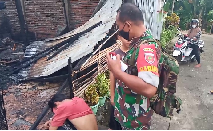 Rumah Terbakar saat Ditinggal Pergi, Warga Wajo Menangis Harta Bendanya Hangus Dilalap Api