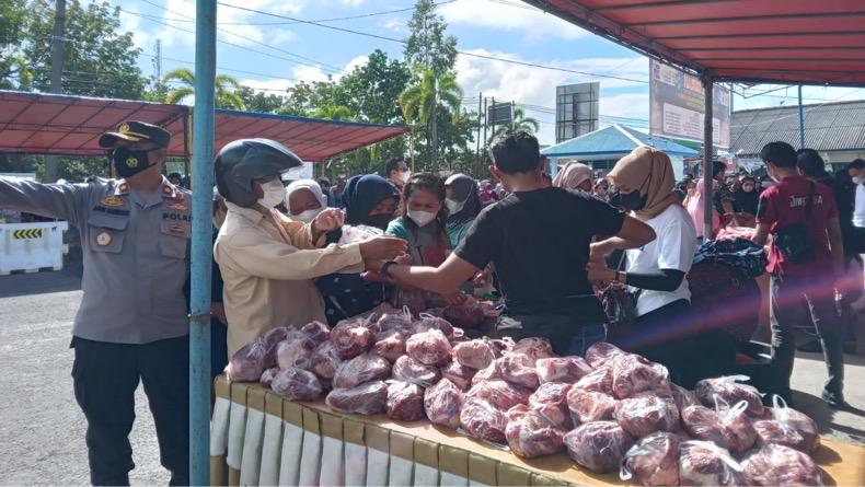 Jaga Stabilitas Harga, Polres Belitung Timur Gelar Pasar Murah