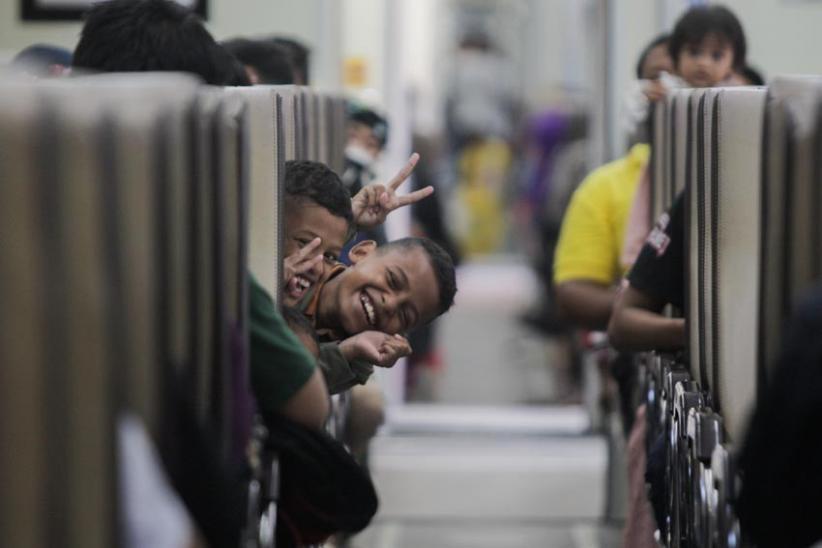 H-8 Lebaran, 12 Ribu Orang Mudik dari Stasiun Pasar Senen  - Bagian 6