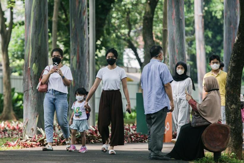 Jadi Tempat Healing Warga, Tebet Eco Park Resmi Dibuka untuk Publik  - Bagian 6
