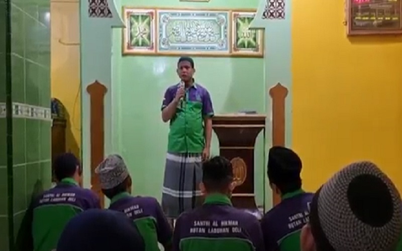 Mendekam di Penjara, Bandar Narkoba di Medan Ini Jadi Imam Salat