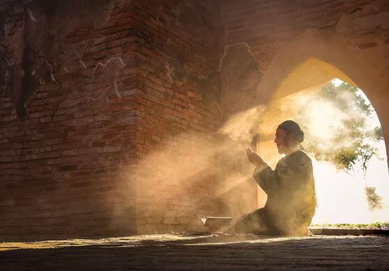 Doa Malam Lailatul Qadar Sesuai Sunnah, Arab, Latin, Arti