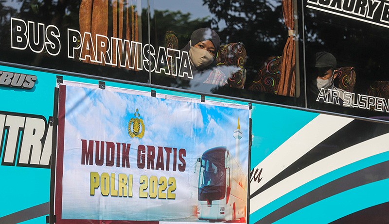 Mudik Gratis Polri 2022, Ratusan Pemudik Pulang Kampung Hari Ini - Bagian 2