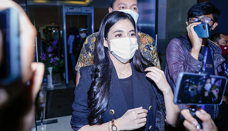 Penampilan DJ Una saat Diperiksa Bareskrim soal Kasus DNA Pro - Bagian 3