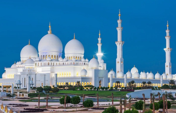 33 Calon Imam Masjid Uni Emirat Arab Lulus Seleksi Tahap Akhir, Ini Daftarnya