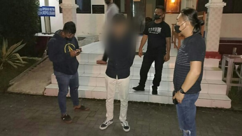 Emosi Dipaksa Antar Teman, Pria Ini Aniaya Mahasiswa di Tomohon