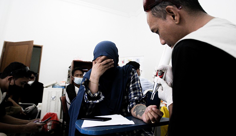 Banyak Warga Ingin Hijrah hingga Ikuti Layanan Hapus Tato Gratis - Bagian 2