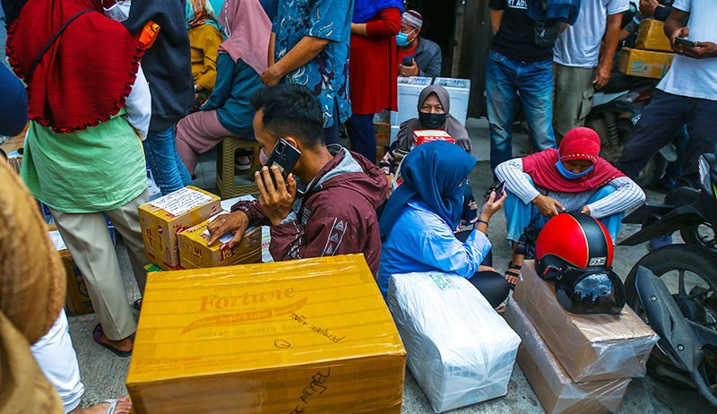 Membeludak, 6 Ton Pempek Dikirim ke Luar Kota Palembang Jelang Lebaran - Bagian 1