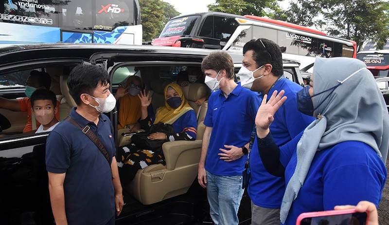 Mudik Bareng XL Axiata, 15 Bus hingga 5 Alphard Dikerahkan - Bagian 1