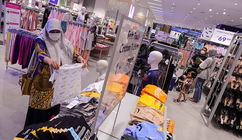 Berburu Diskon Lebaran di Pusat Perbelanjaan - Bagian 3