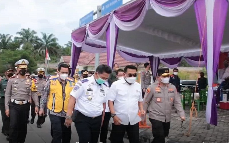 Moeldoko Pantau Kesiapan Jalur Mudik Lampung - Palembang 