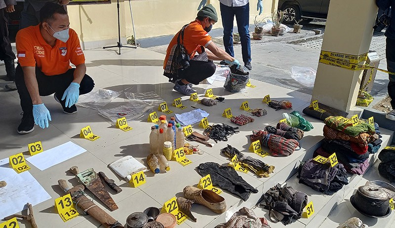 Deretan Barang Bukti Teroris MIT Jaid yang Ditembak Mati Satgas Madago Raya - Bagian 1