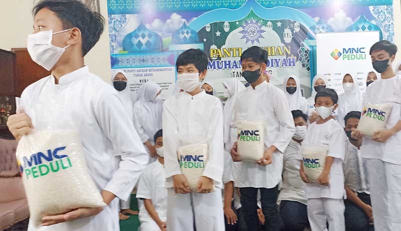 MNC Peduli Serahkan Bantuan Idulfitri ke Panti Asuhan Muhammadiyah Tanah Abang - Bagian 3