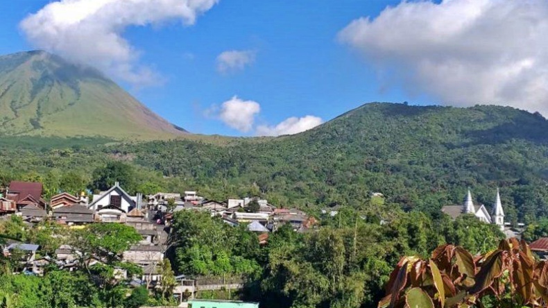 Catat! 5 Gunung Api di Sulut Berstatus Waspada