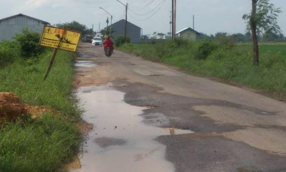 Pemudik Diminta Waspadai Jalan Rusak di Jalur Alternatif Tegal-Purwokerto